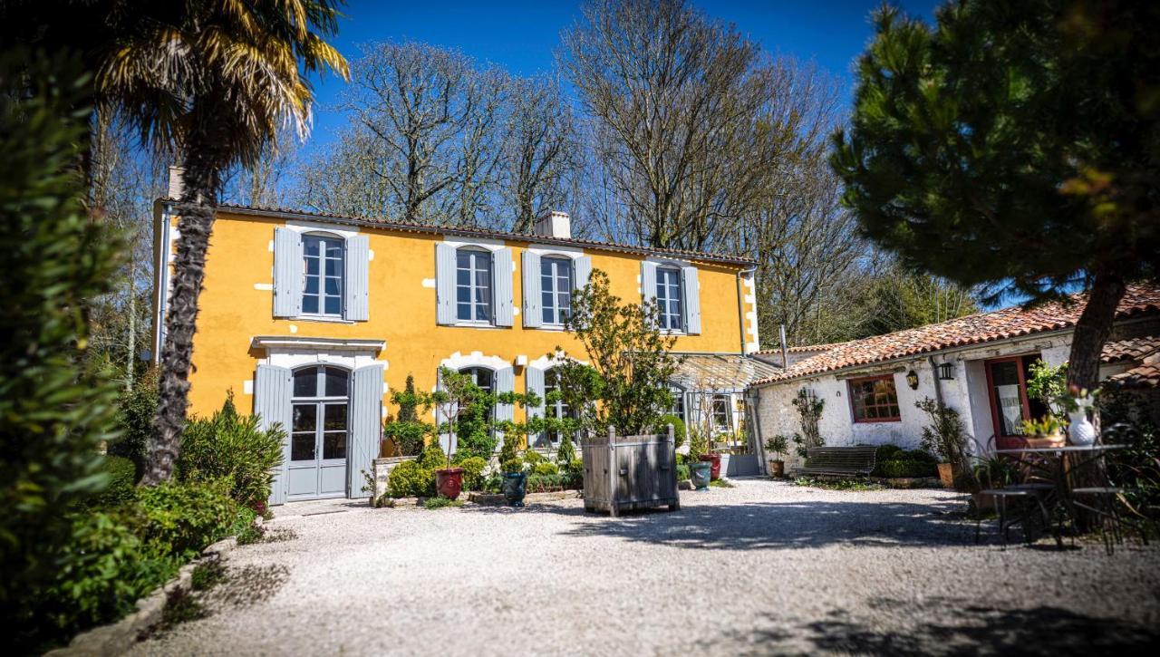 D'hôtes La Borderie Du Gô Près De La Rochelle Bed & Breakfast